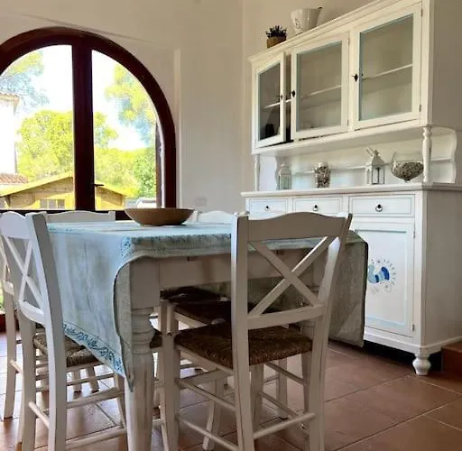Immersa Nel A 150mt Dal Mare Adiacente Al Village *